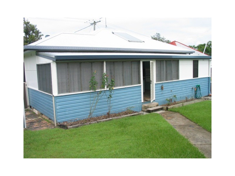 35 Taloumbi Street, Maclean NSW 2463