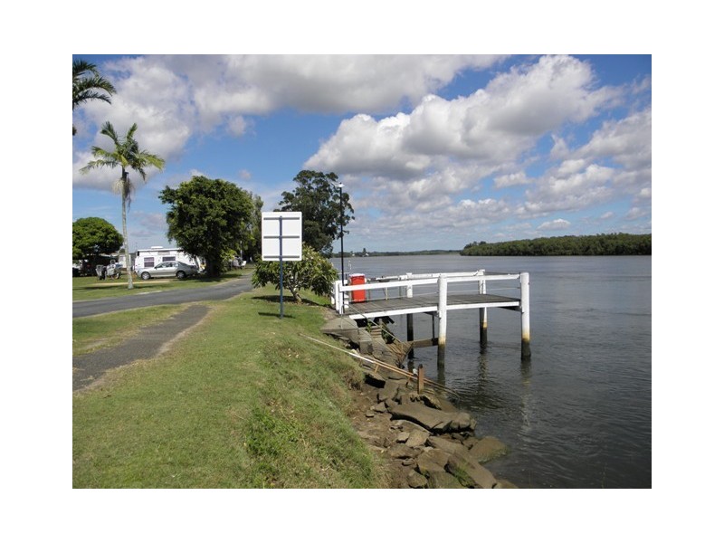 Site 65 Fishing Haven Caravan Park, Palmers Island NSW 2463