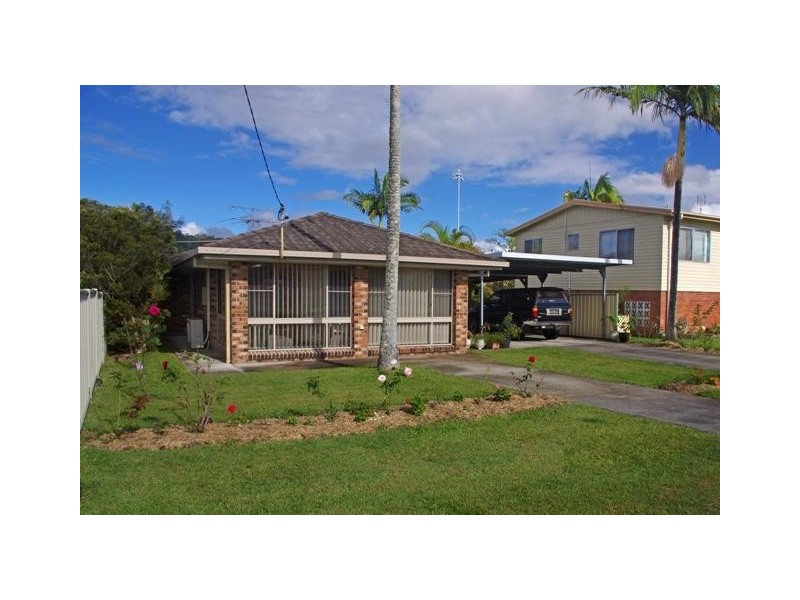 72 McLachlan Street, Maclean NSW 2463