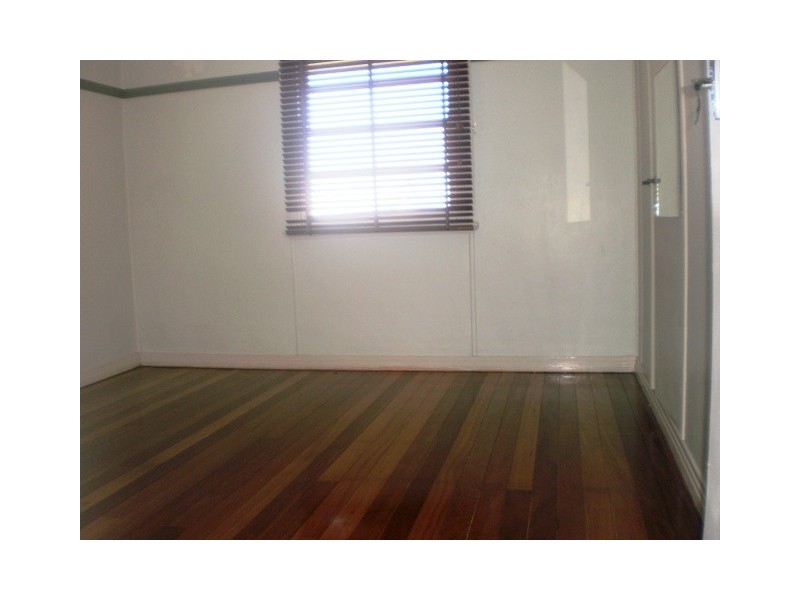 11 Roderick Street, Maclean NSW 2463