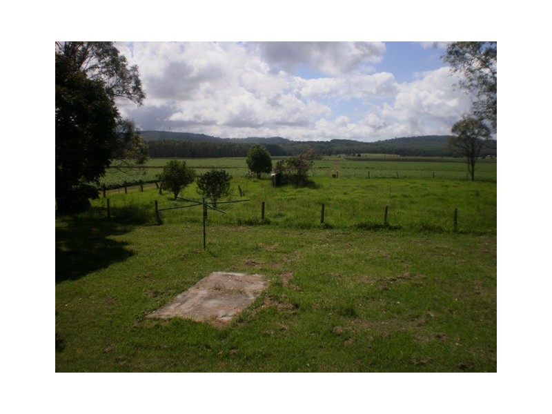 125 Roberts Creek Road, Brushgrove NSW 2460