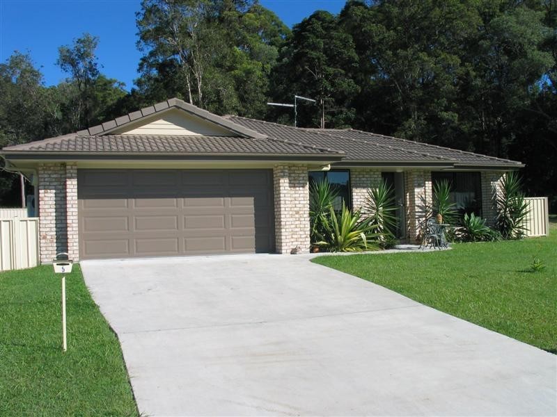 5 Skye Place, Townsend NSW 2463