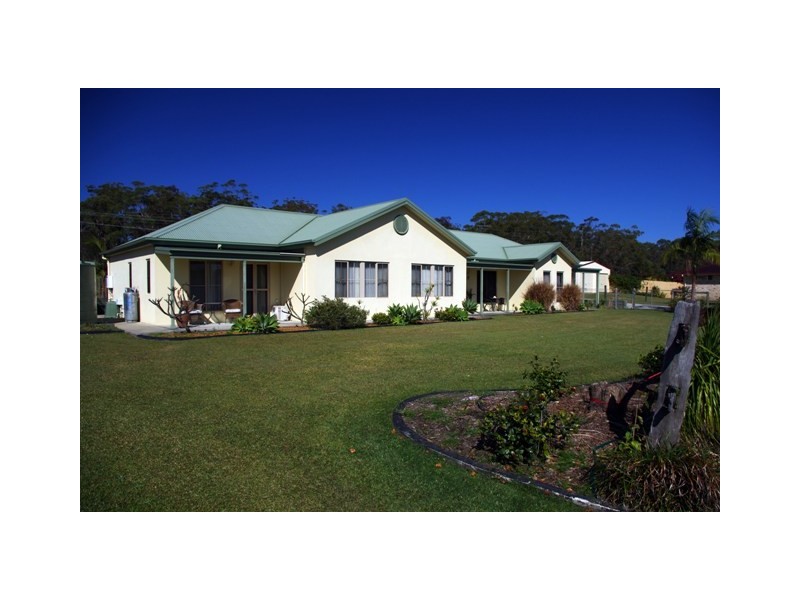 18 Colonial Drive, Gulmarrad NSW 2463