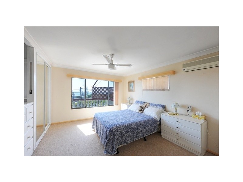 136 Ocean Road, Brooms Head NSW 2463