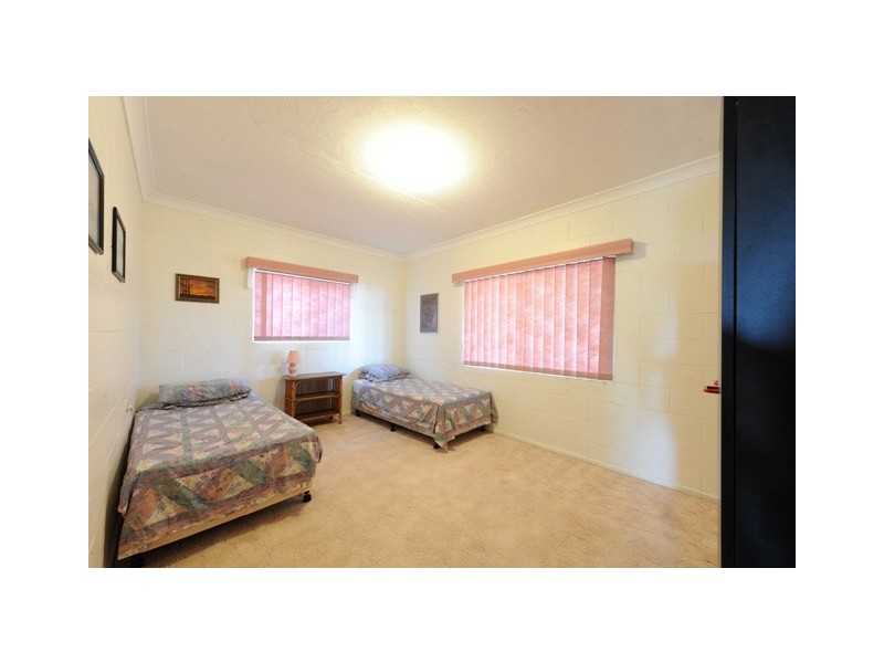 136 Ocean Road, Brooms Head NSW 2463