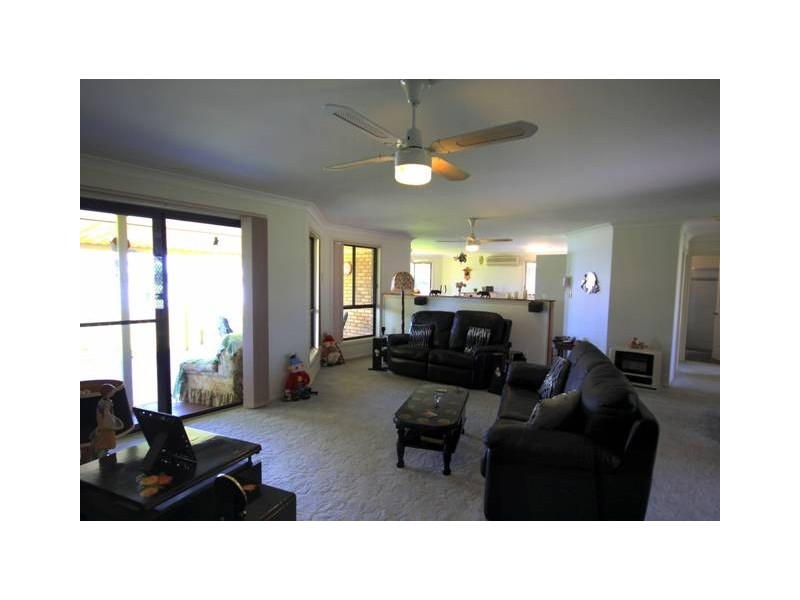 29 Lynhaven Crescent, Ulmarra NSW 2462