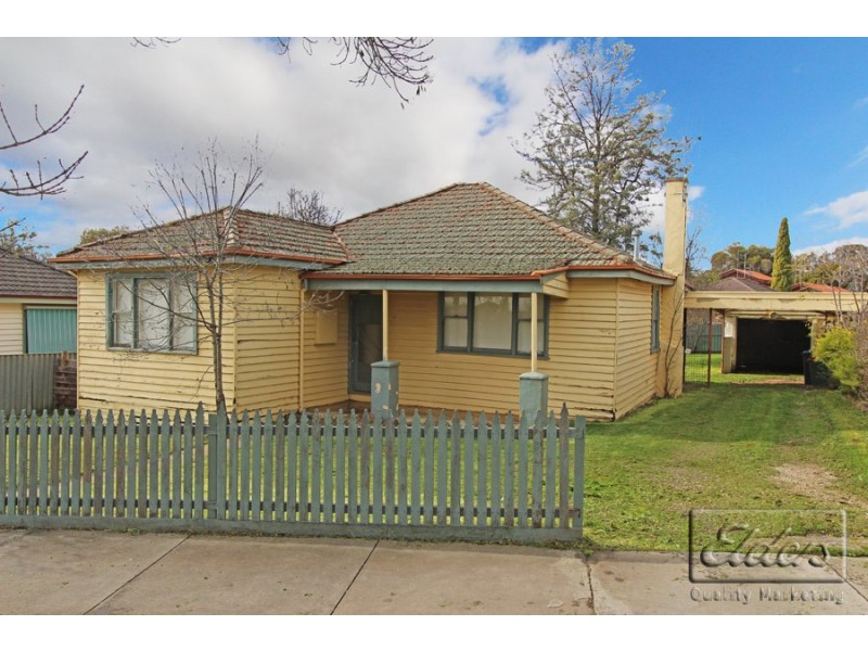 15 Curtin Street, Flora Hill VIC 3550