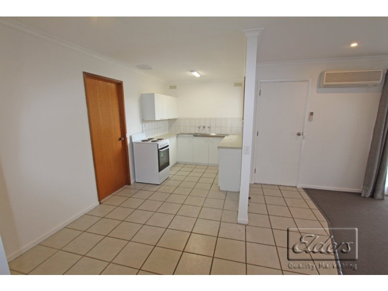 3/115 Havlin Street East, Flora Hill VIC 3550
