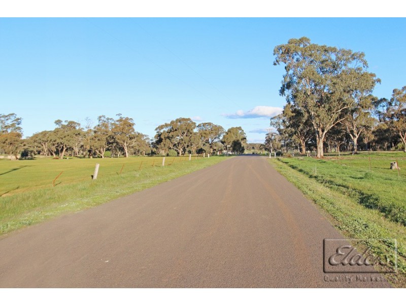 295 Engi Road, Neilborough VIC 3570