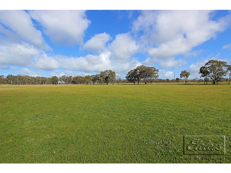 40 Nevinson Road, Lockwood VIC 3551