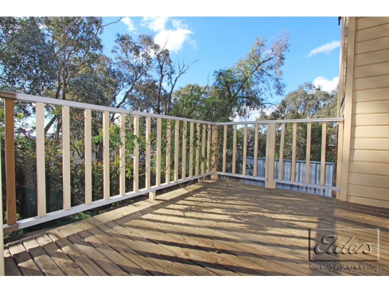 4/18 Sharon Street, Flora Hill VIC 3550