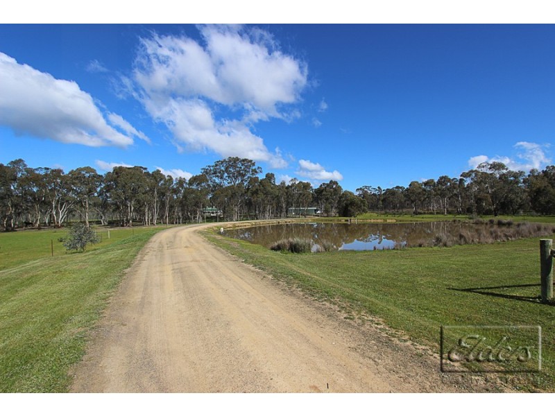 104 Shanahans Road, Strathfieldsaye VIC 3551