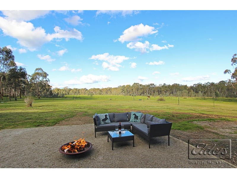 104 Shanahans Road, Strathfieldsaye VIC 3551