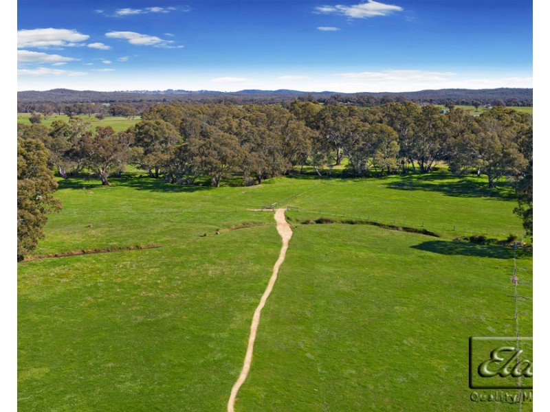 610 Axe Creek Road, Axe Creek VIC 3551