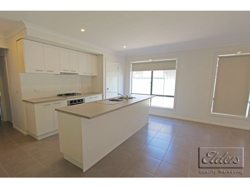 9 Diva Way, Huntly VIC 3551
