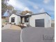 5 Luke Place, Flora Hill VIC 3550