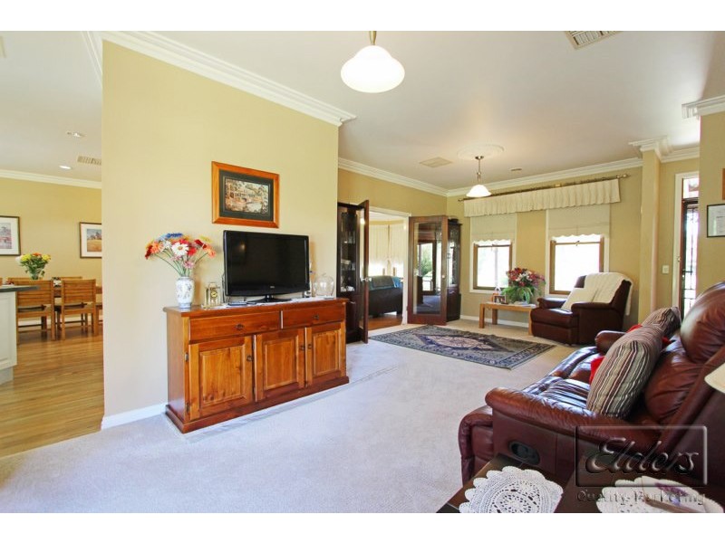 6 Morris Place, Strathfieldsaye VIC 3551