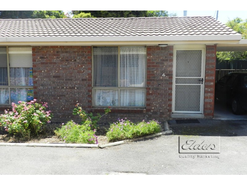 4/8 Clarke Street, Kennington VIC 3550