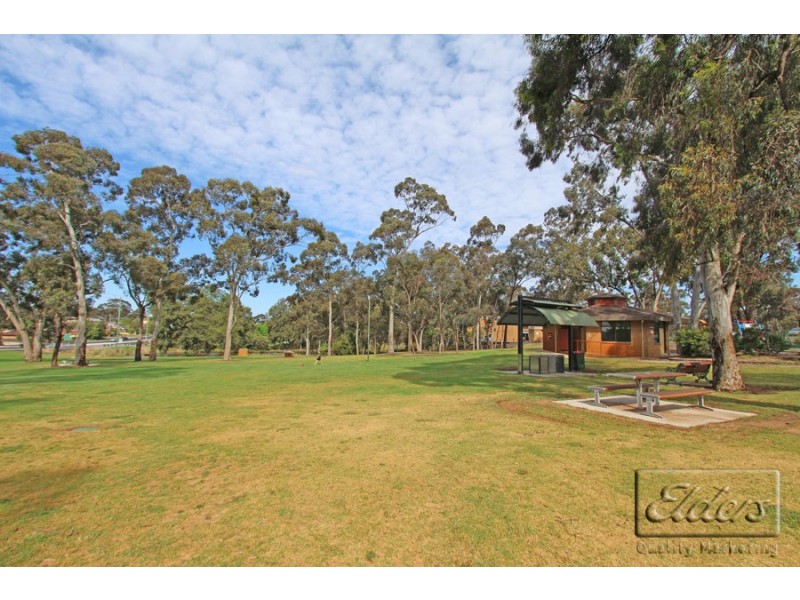 3/26 Woodbury Street, Strathdale VIC 3550