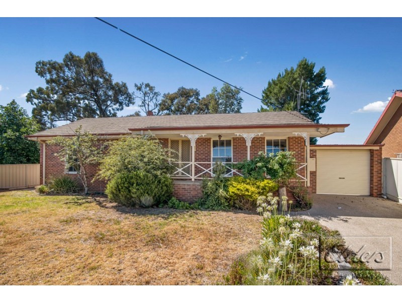 3 Allison Street, Kennington VIC 3550