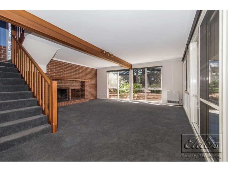 3 Allison Street, Kennington VIC 3550