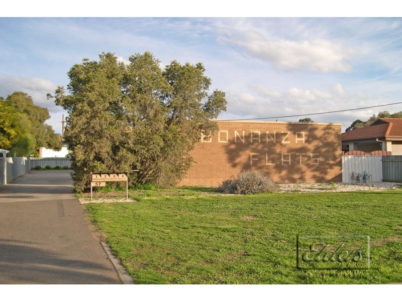 1/57 Lockwood Road, Kangaroo Flat VIC 3555