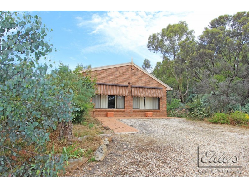 10 Ronald Drive, Mandurang VIC 3551