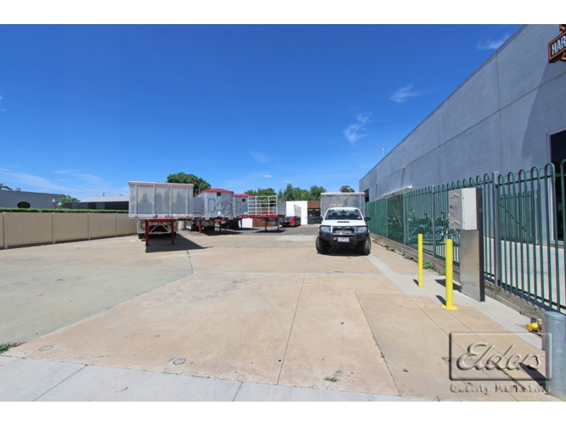 229 High Street, Kangaroo Flat VIC 3555
