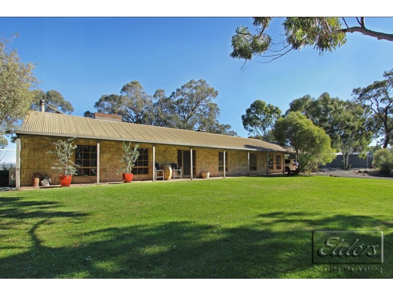 110 Backhaus Road, Axedale VIC 3551