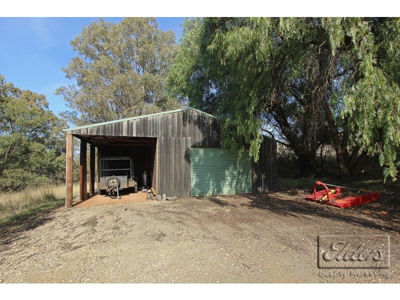 110 Backhaus Road, Axedale VIC 3551