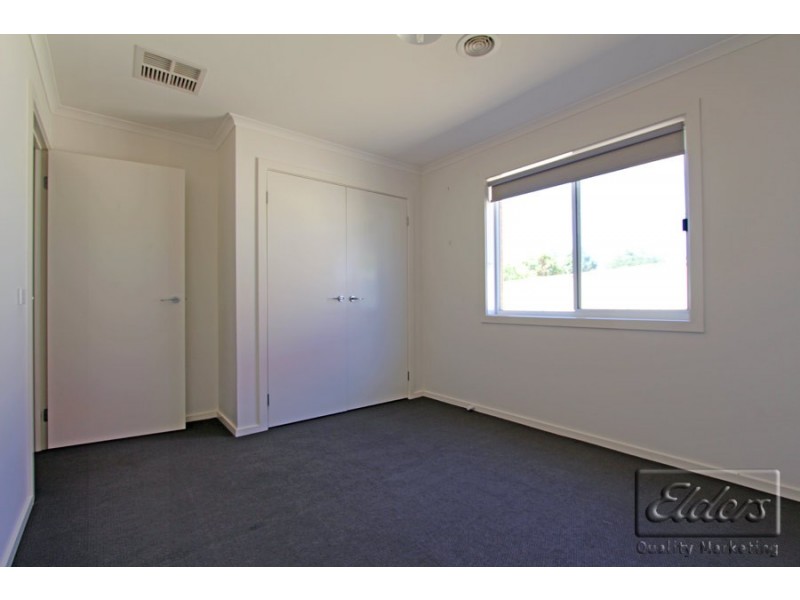 6 Mulberry Lane, White Hills VIC 3550