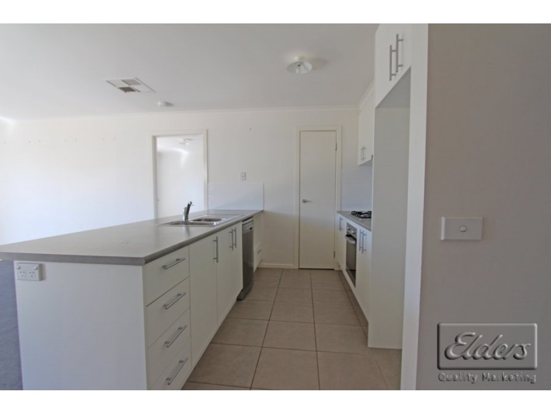 6 Mulberry Lane, White Hills VIC 3550
