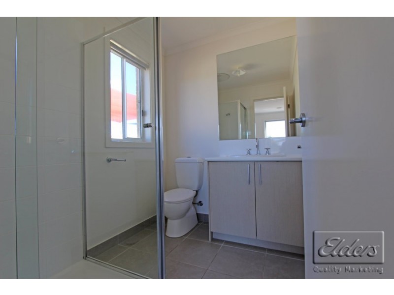 6 Mulberry Lane, White Hills VIC 3550