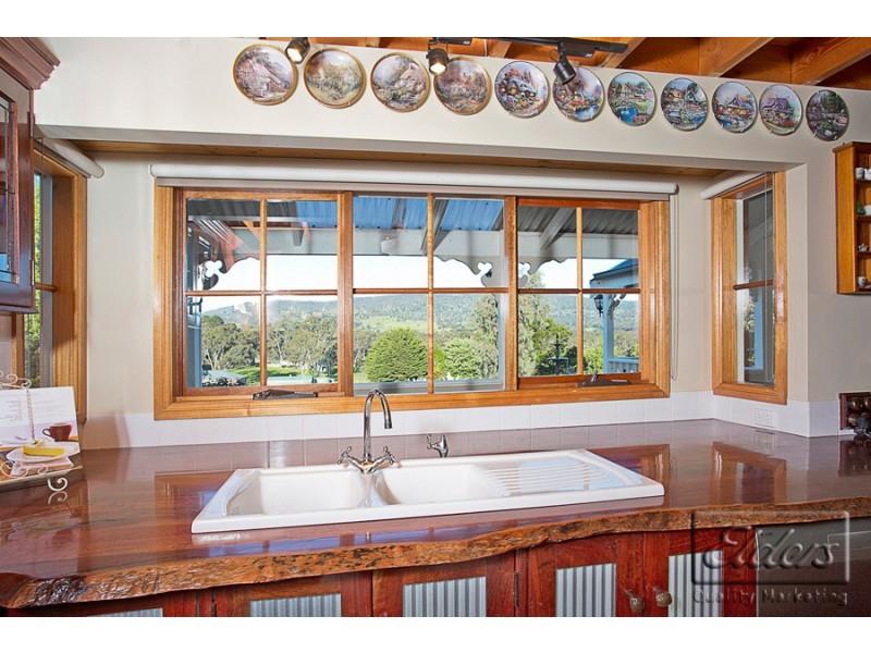 21 Twyford Street, Harcourt VIC 3453