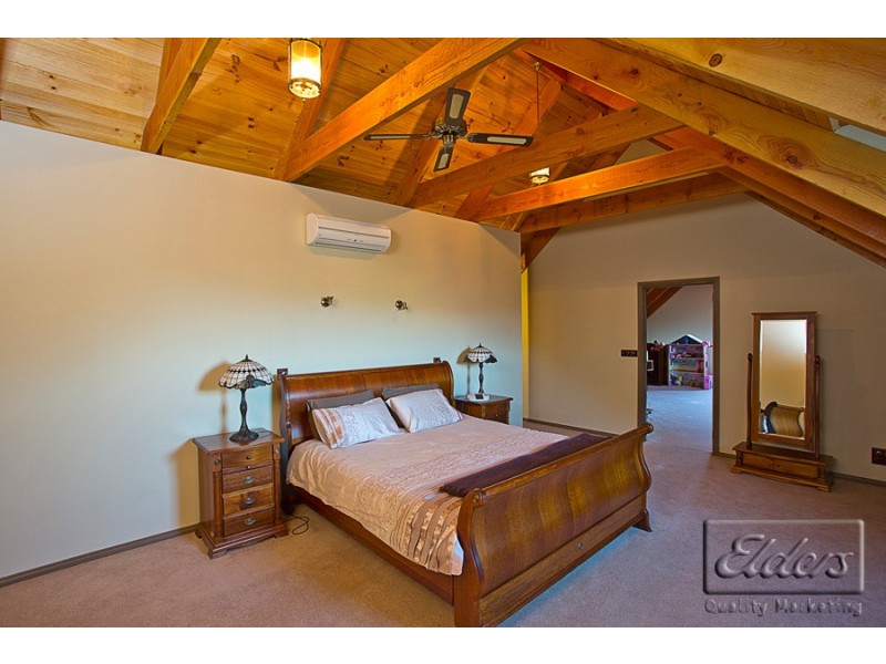 21 Twyford Street, Harcourt VIC 3453