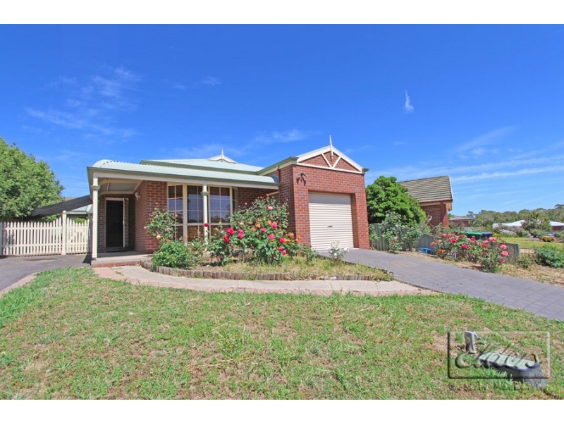 1/14 Keogh Drive, Spring Gully VIC 3550