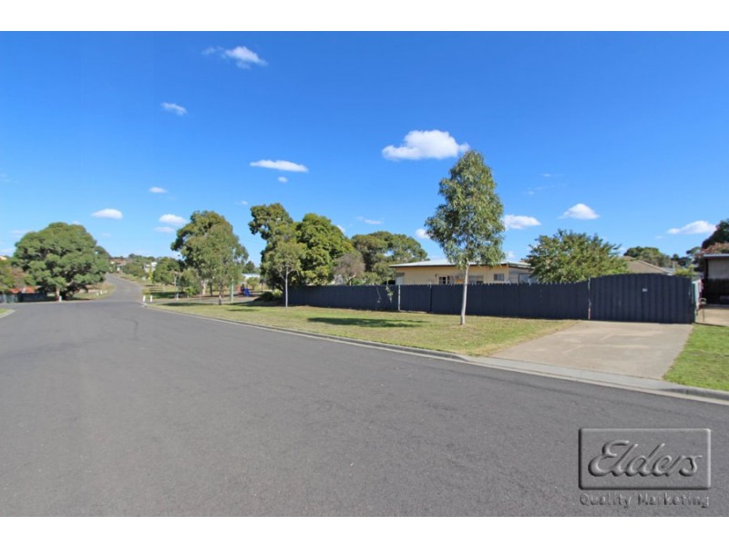 10 Barker Street, California Gully VIC 3556