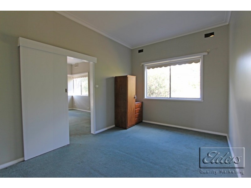 10 Barker Street, California Gully VIC 3556