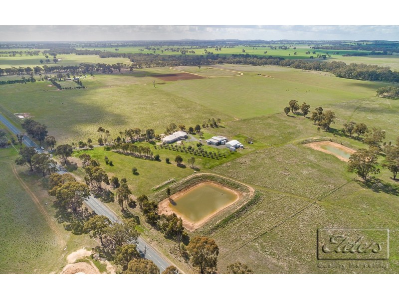 3058 Northern Highway, Toolleen VIC 3551