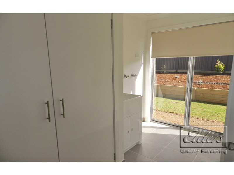 187 Jobs Gully Road, Eaglehawk VIC 3556