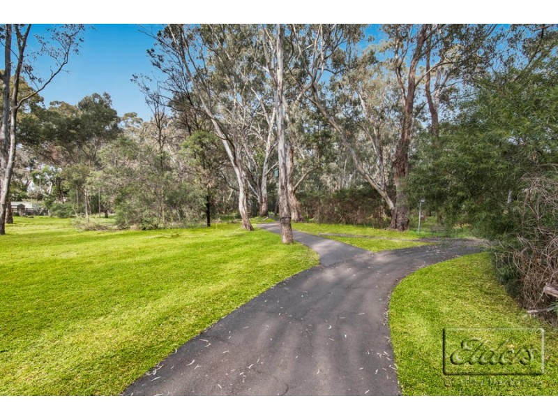1/165 Retreat Road, Spring Gully VIC 3550