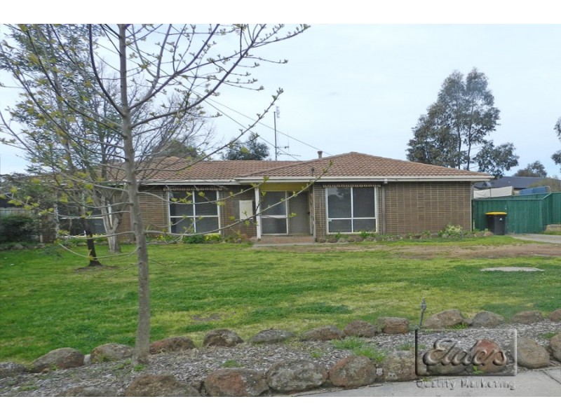 6 Laurie Court, California Gully VIC 3556