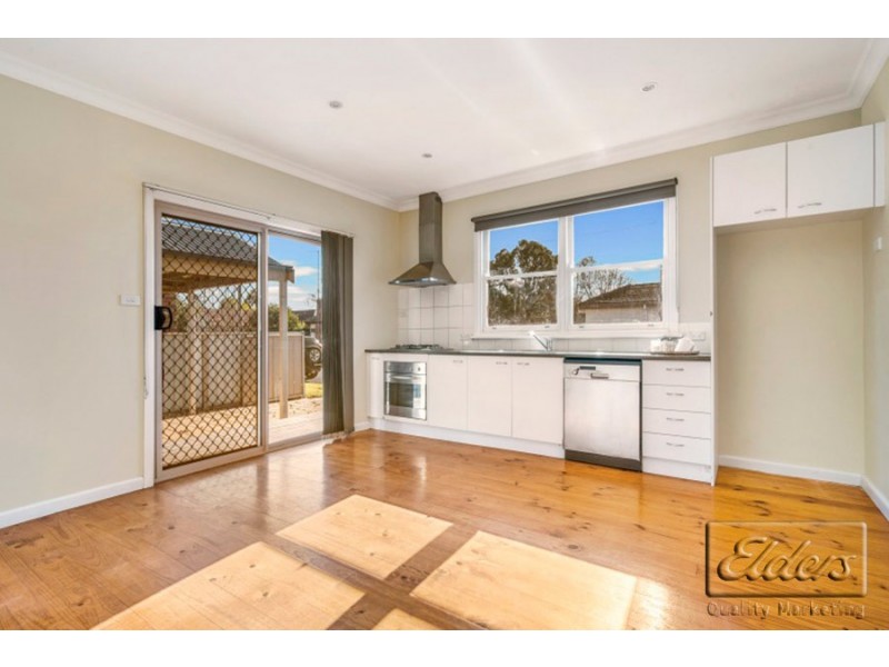 22 Carpenter Street, Kangaroo Flat VIC 3555