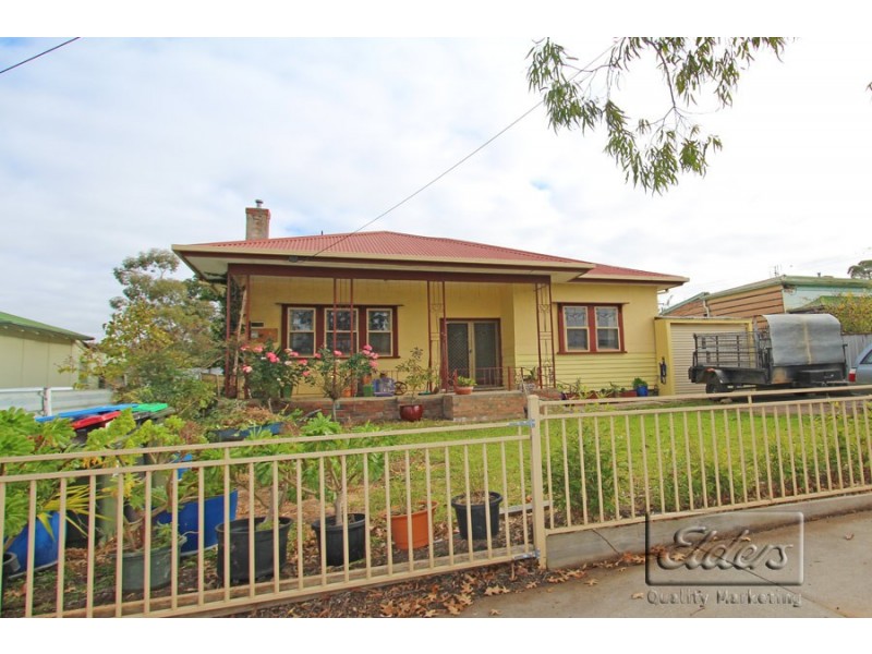 327 Eaglehawk Road, California Gully VIC 3556