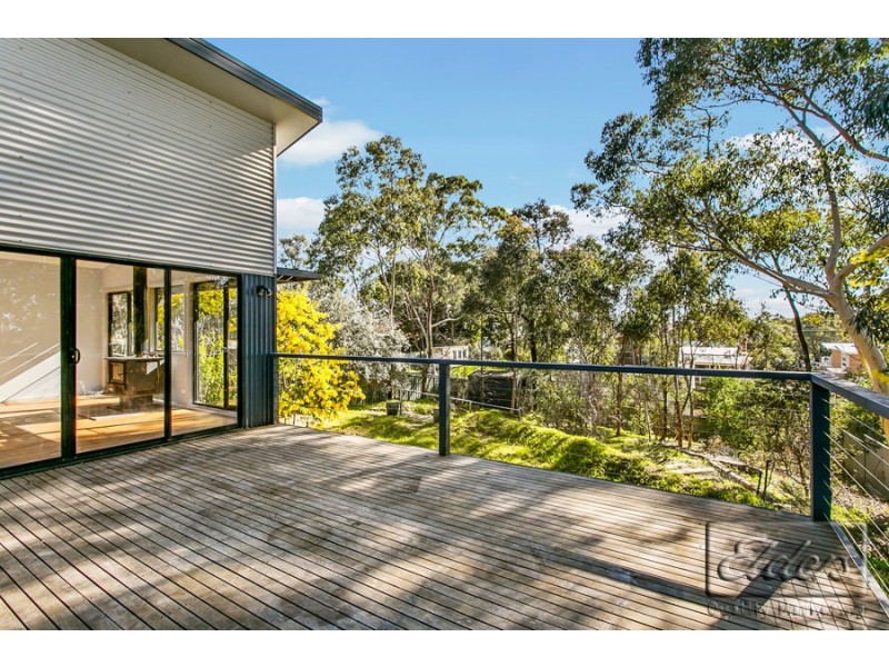 8 Wirrana Street, Quarry Hill VIC 3550