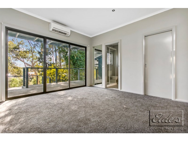 8 Wirrana Street, Quarry Hill VIC 3550
