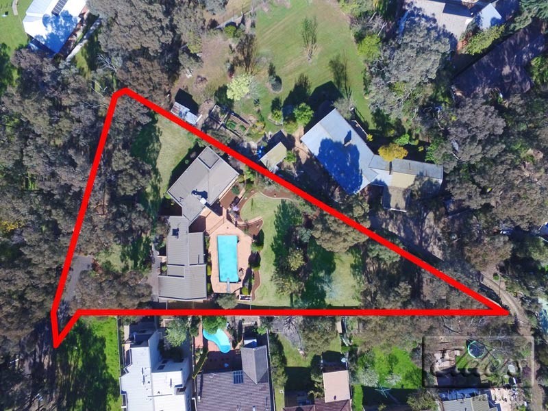 37 Mill Street, Kennington VIC 3550