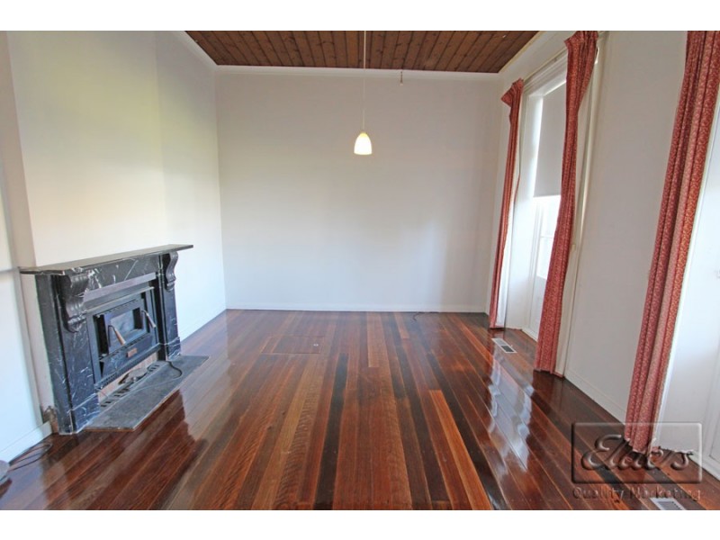 106 Piper Street, Kyneton VIC 3444