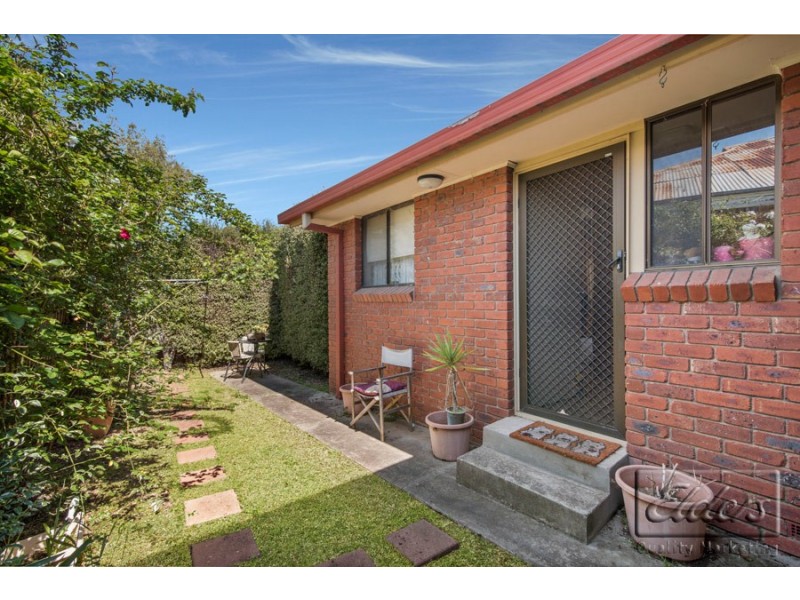 1/39 Nabilla Crescent, Strathdale VIC 3550