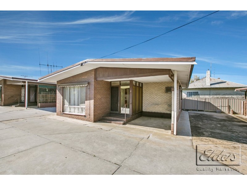 2/9 Sternberg Street, Kennington VIC 3550